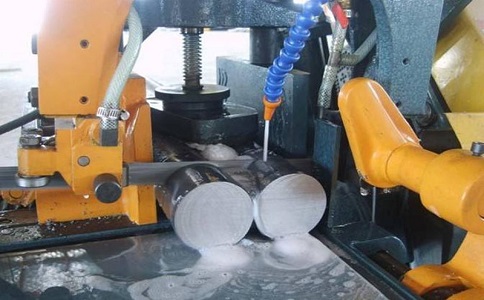 乐昌卧式带锯床的送料方式有哪几种？